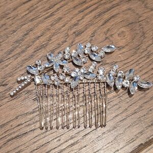 Gold Rhinestone Floral Hair Comb